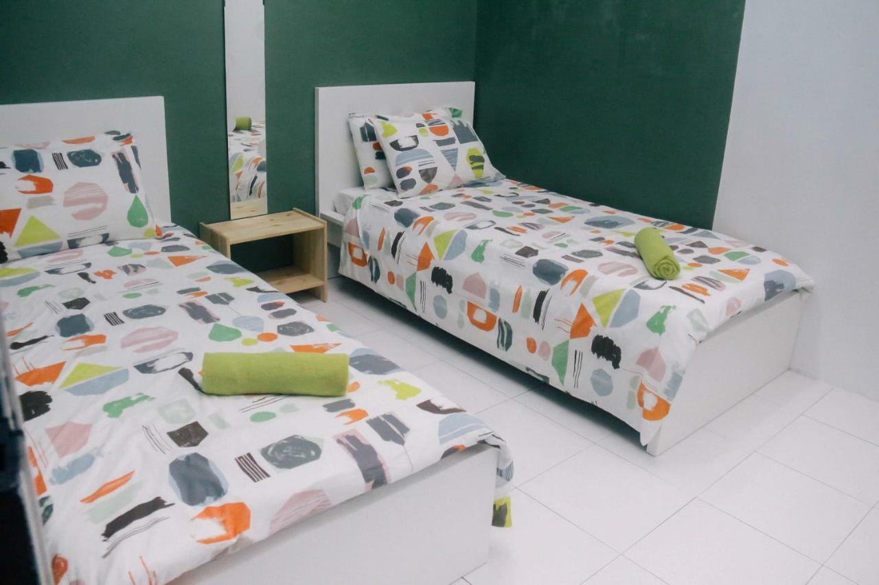 Thedaun Homestay Seri Iskandar, Perak Εξωτερικό φωτογραφία