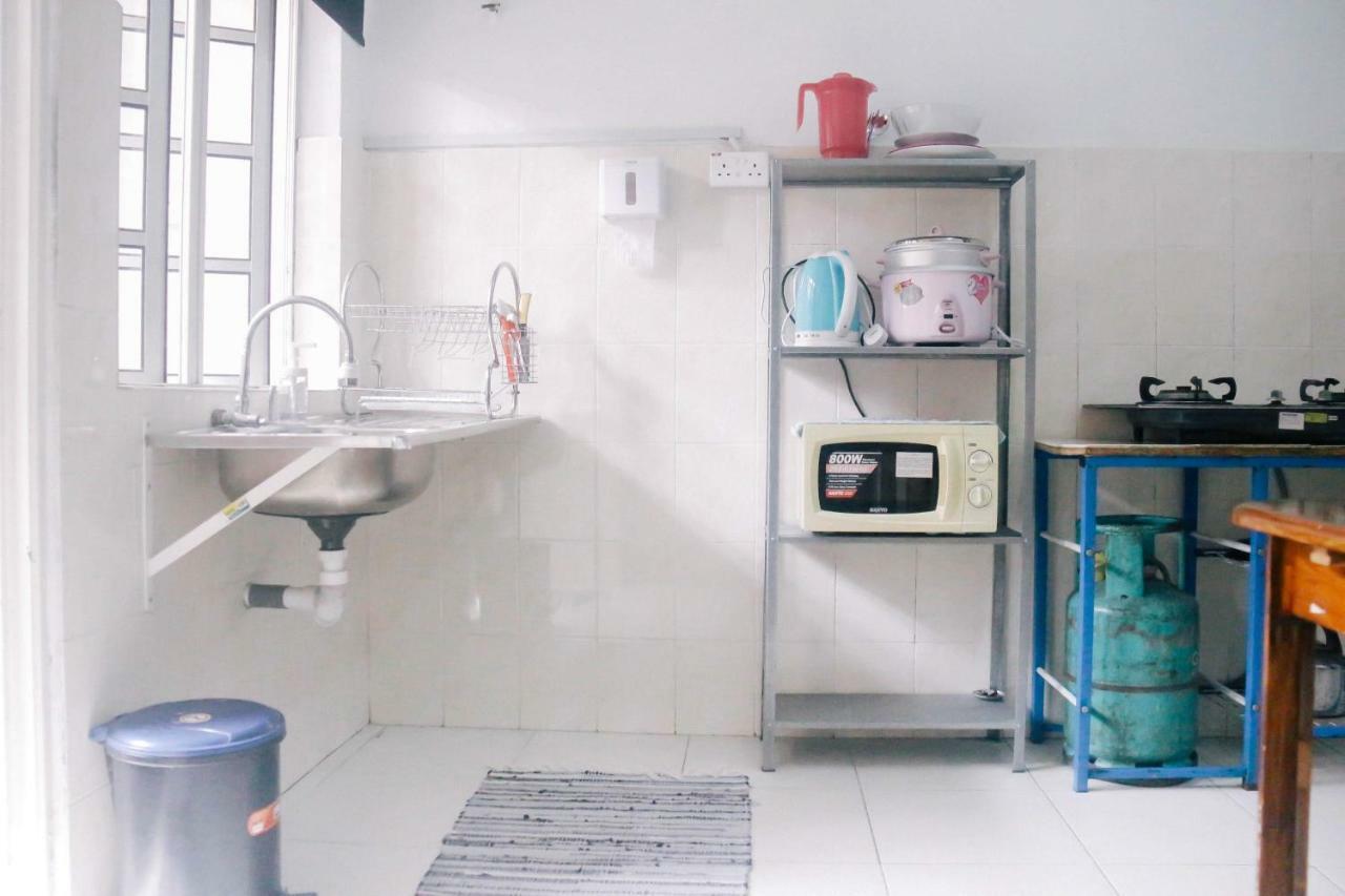 Thedaun Homestay Seri Iskandar, Perak Εξωτερικό φωτογραφία